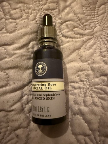 Neals yard rehydrating rose - yard,
