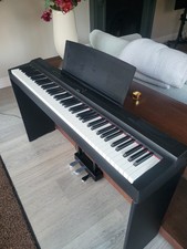 Yamaha P125 Digital Piano in