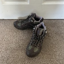 Clarks goretex walking shoes brown Size 6D UK ladies