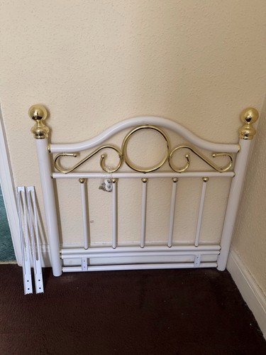 White and brass metal - white, single