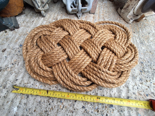 This handmade nautical knot