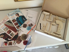 Bucilla tassel and pom pom making set