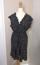 Apricot Floral Dress Size 14 Navy Fit & Flare Tie Waist