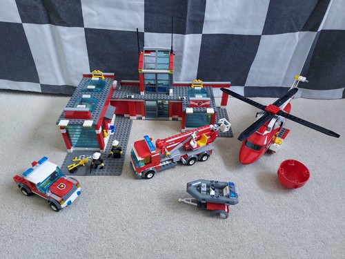 Lego city fire station - city, bundle