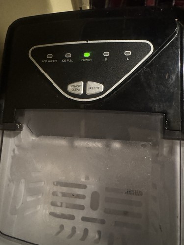Ice machine - ice,