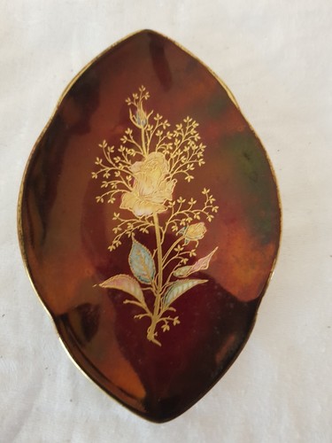 Carlton ware red - lustre, pin