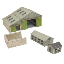 Metcalfe PN951 Manor Farm Buildings N Gauge Kit