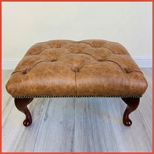 Chesterfield queen anne button - queen,