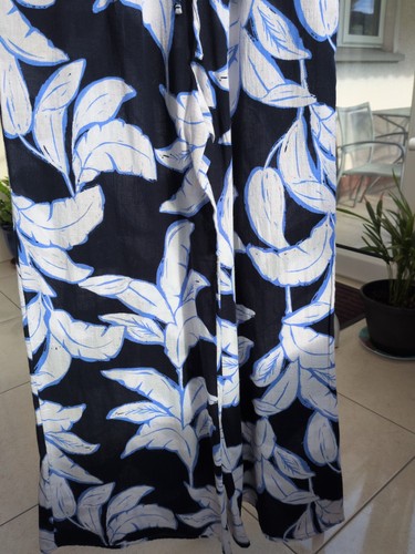 Wide leg trousers size - 🌼,