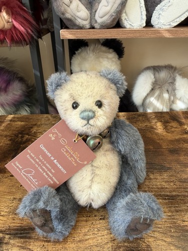 Charlie bear puck - bear,
