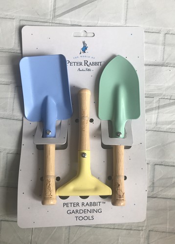 Peter rabbit gardening tools - rabbit,