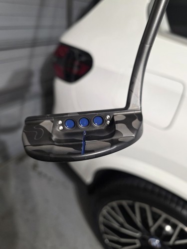 Scotty cameron mint custom - scotty,