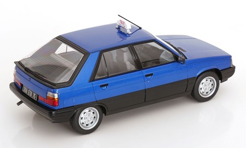 Model car group - car, renault