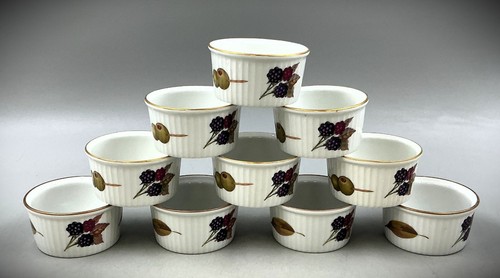 Set royal worcester - of,