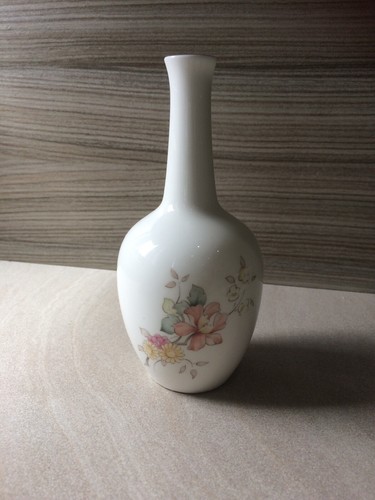 Royal doulton mystic dawn - mystic, bud