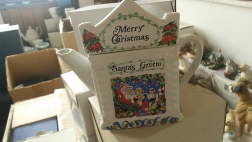 Wade village santas - village,