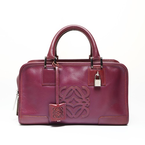 Authentic loewe amazona28 anag - amazona28,