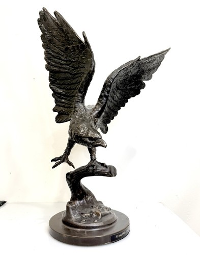 Bronze eagle sculpture - bronze,