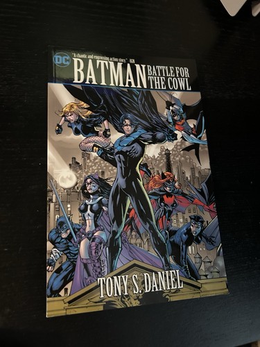 Batman battle for the cowl - for,