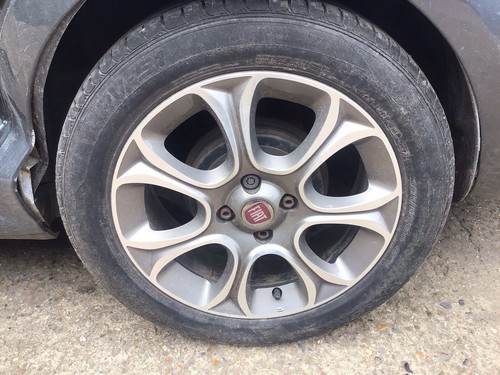 Fiat grande punto alloy wheel - fiat,
