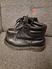 Dr. Martens Airwair Industrial
