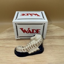 WADE SEAHORSE WATER LIFE