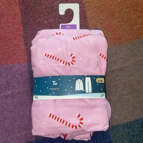 Pink candy cane cosy - candy,