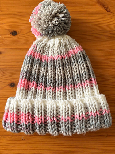 Women hand knitted bobble - women's,