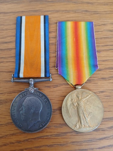 Pair ww1 british war victory - british,