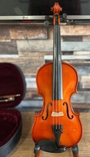 Beginner 1/2 size Violin
