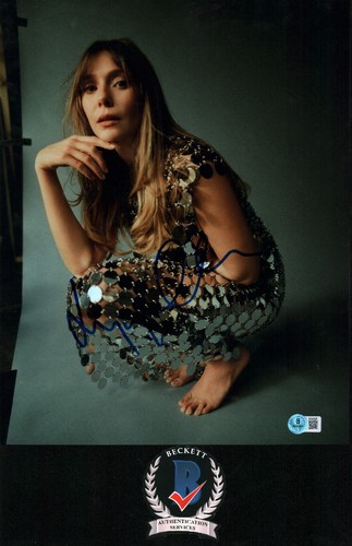 Elizabeth olsen signed - elizabeth,