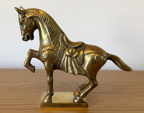 Vintage brass horse figurine - brass,