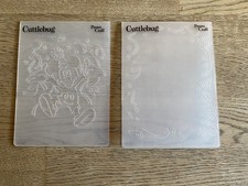 Cuttlebug/ProvoCraft Embossing Folder Duo Set - Mickey Celebrates (37-1704)