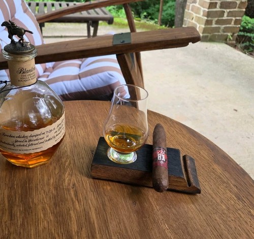 Whiskey glass cigar holder - glass, &