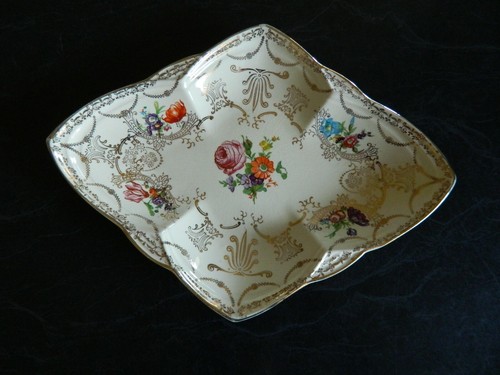 Vintage empire serving - serving, dish
