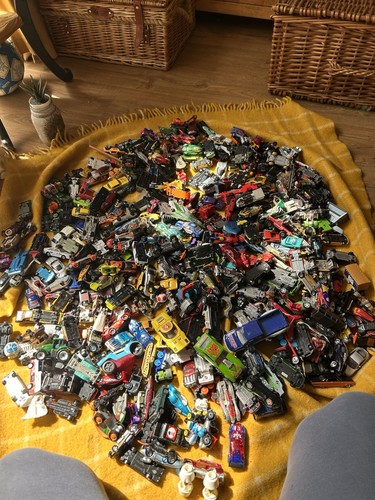 Huge massive bundle 400 toy - bundle,