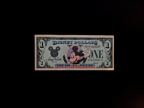 Rare 1989 vintage disney - rare, world