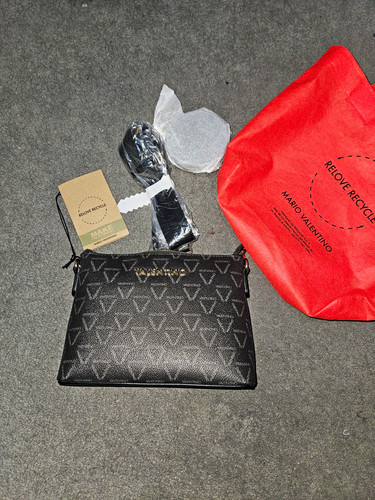 Mario valentino black - black, logo