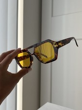 Tortoise shell sunglasses yellow lenses