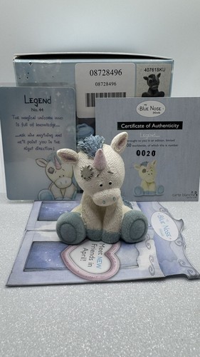 Blue nose friends figurine - blue,