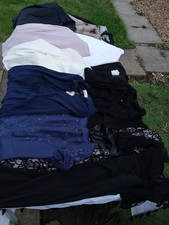 Women's Clothes Bundle Size