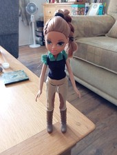 Moxie Girlz doll Horse riding