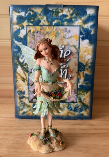 Rare faerie glen berrykiss - glen, "berrykiss"
