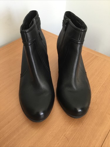 Marks spencer black - marks, leather