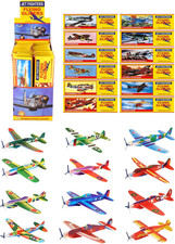 Pack of 12 Classic World War