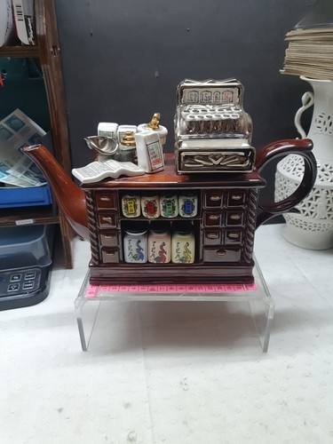 Novelty tea pot - pot,, cardrew