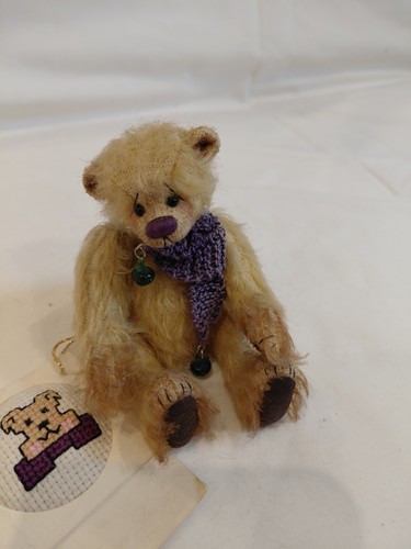 Vintage artisan lilian trig - vintage,