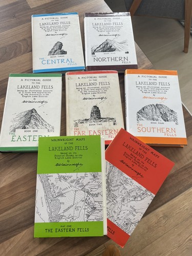Vintage wainwright guide - wainwright, books