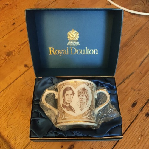 Royal doulton loving - royal,