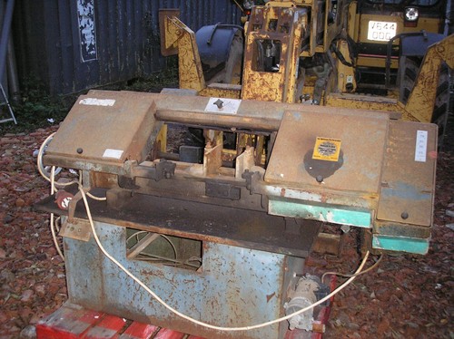 Metal cutting bandsaw - bandsaw, used